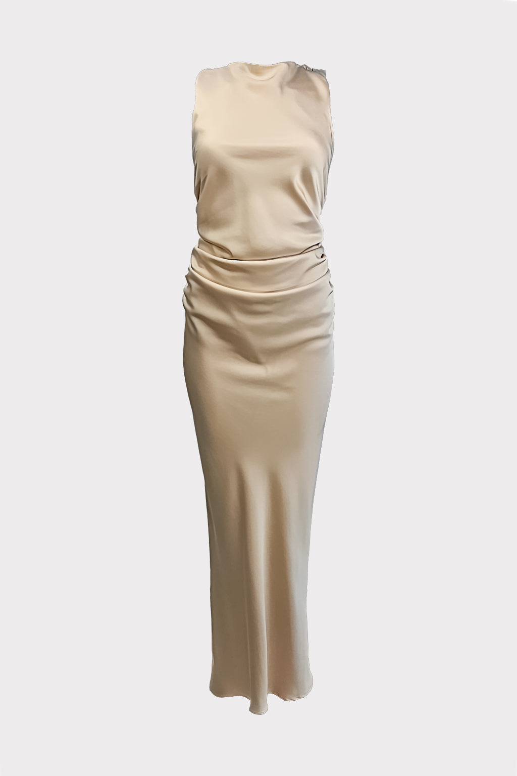Abito con cut out