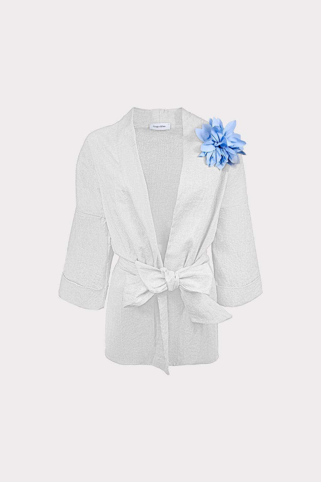 Kimono con spilla