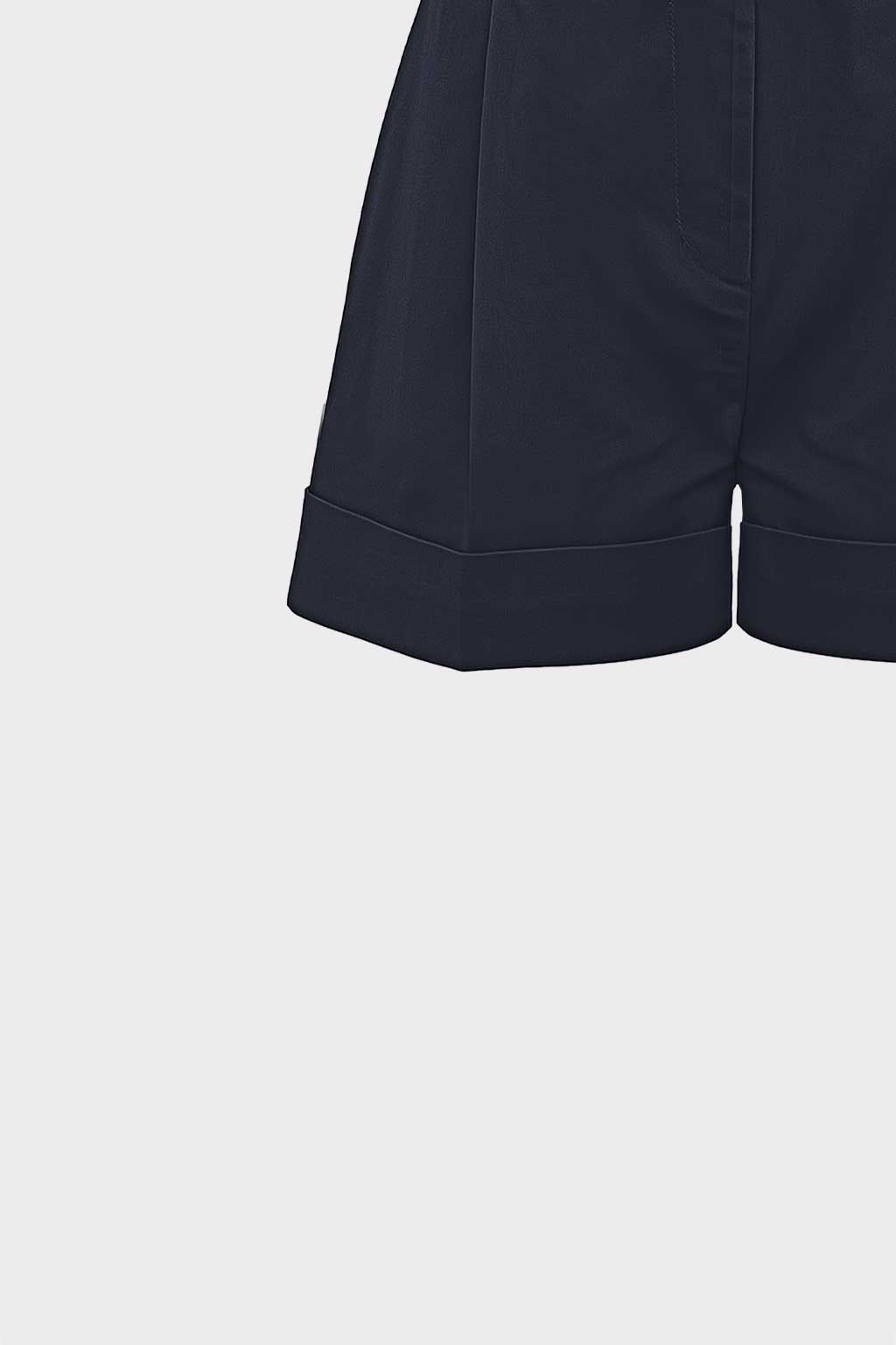 Shorts con risvolto