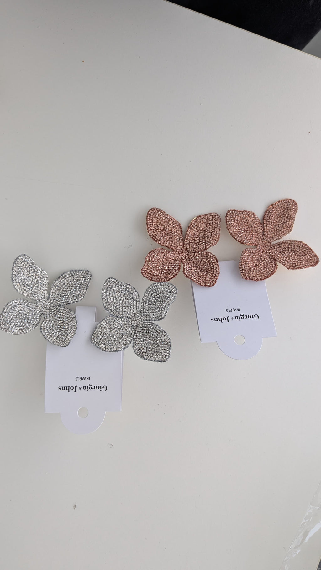 Orecchini fiore strass