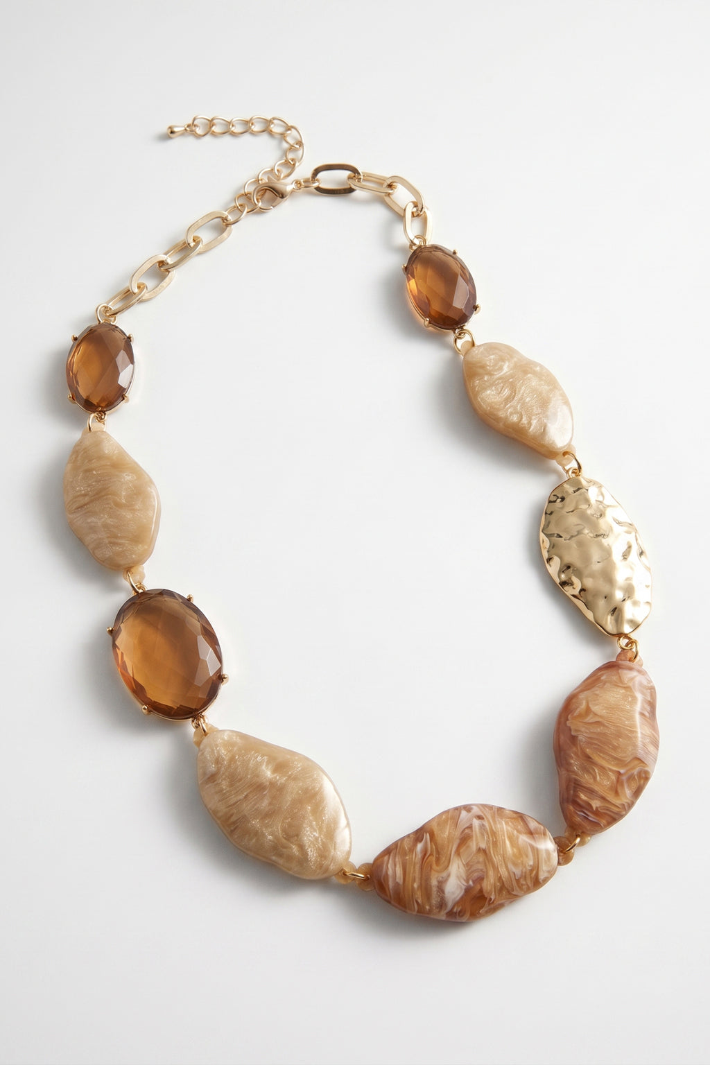 Collana pietre in resina