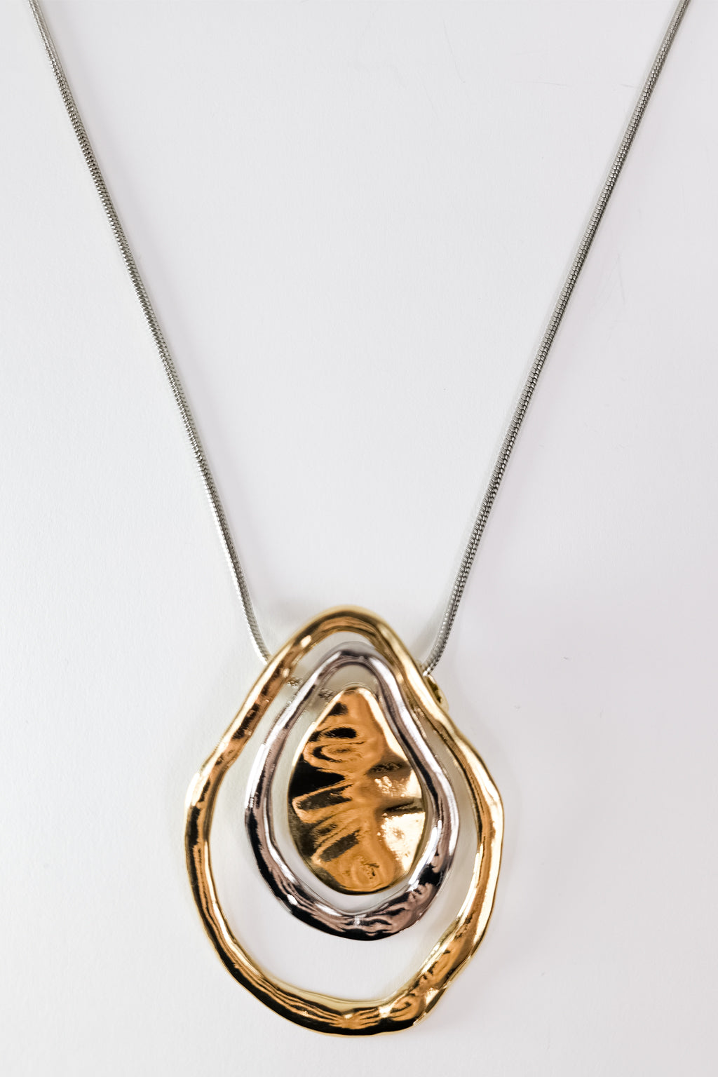 Collana ciondolo bicolor