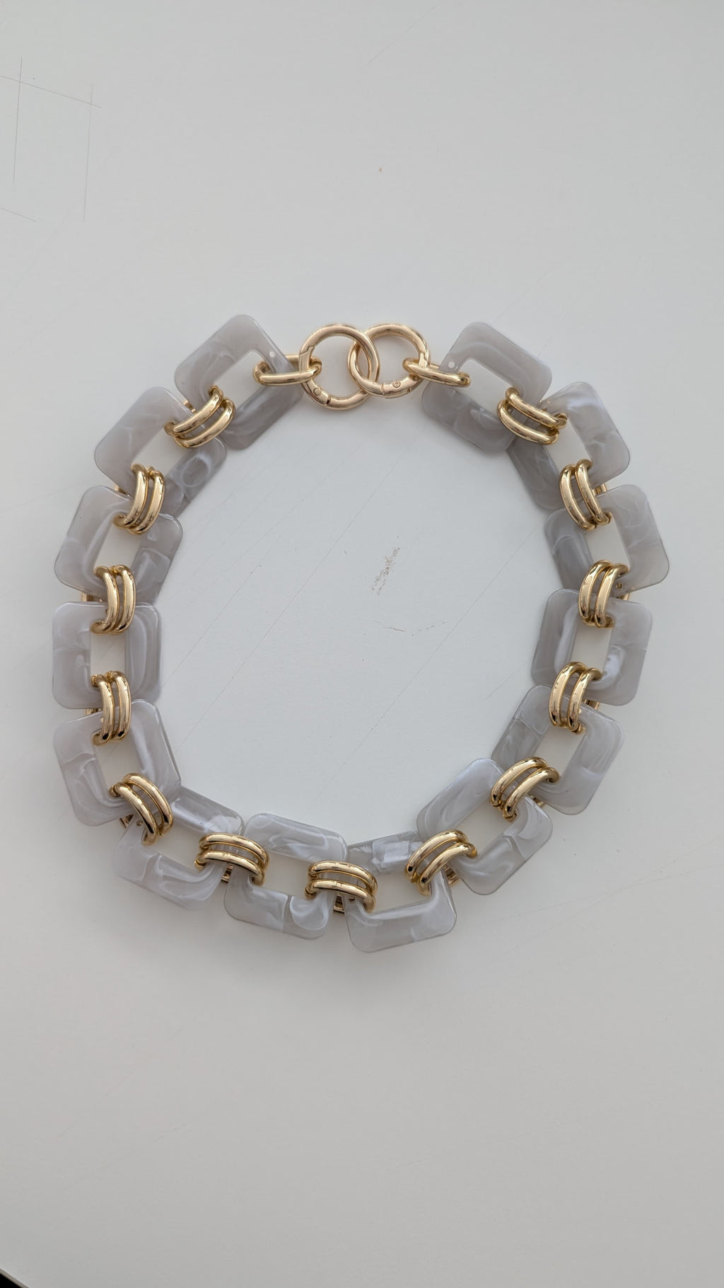 Collana multifunzionale