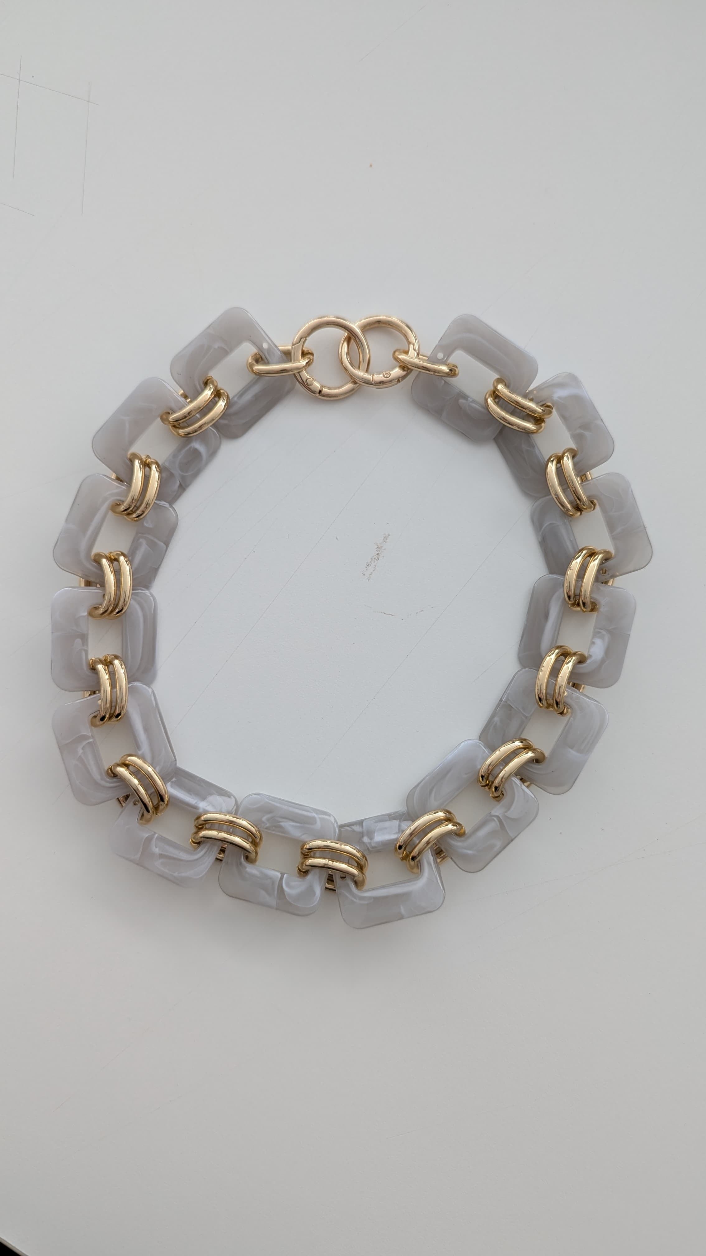 Collana multifunzionale