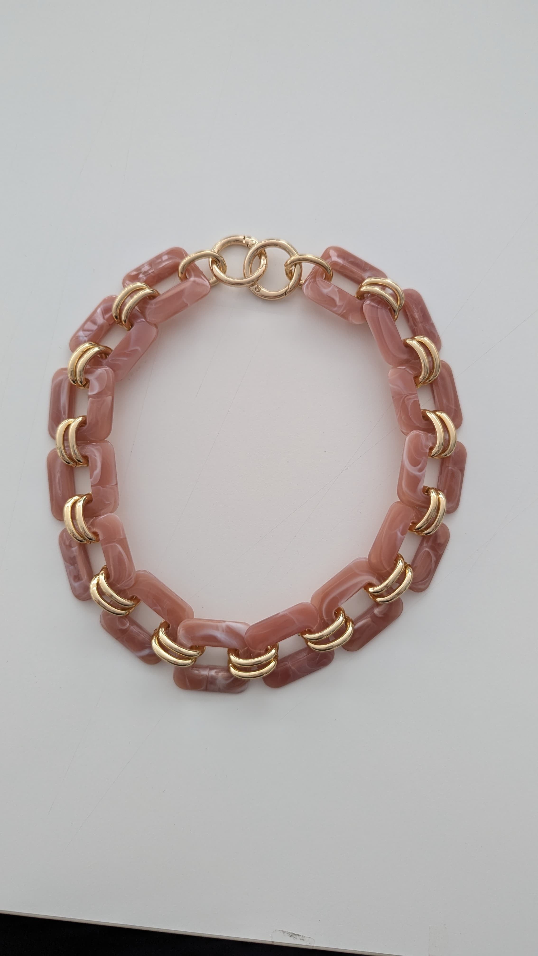 Collana multifunzionale